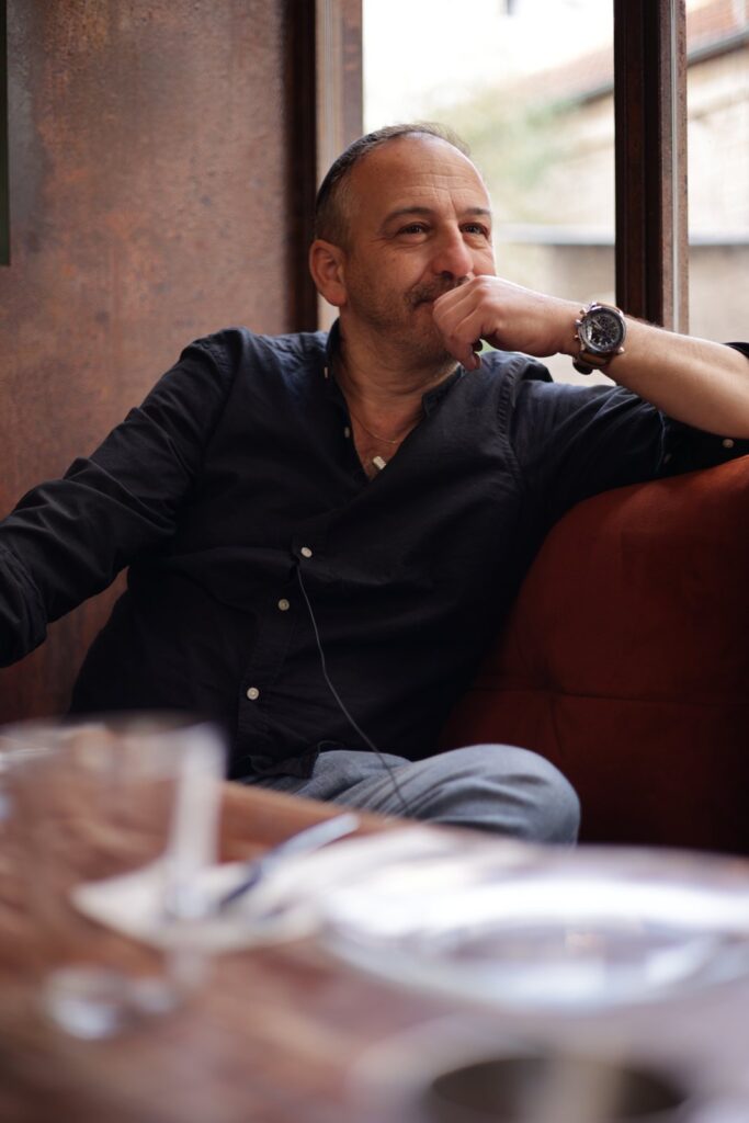 Philippe Nissim Zarka, thérapeute émotionnel, à l’écoute
